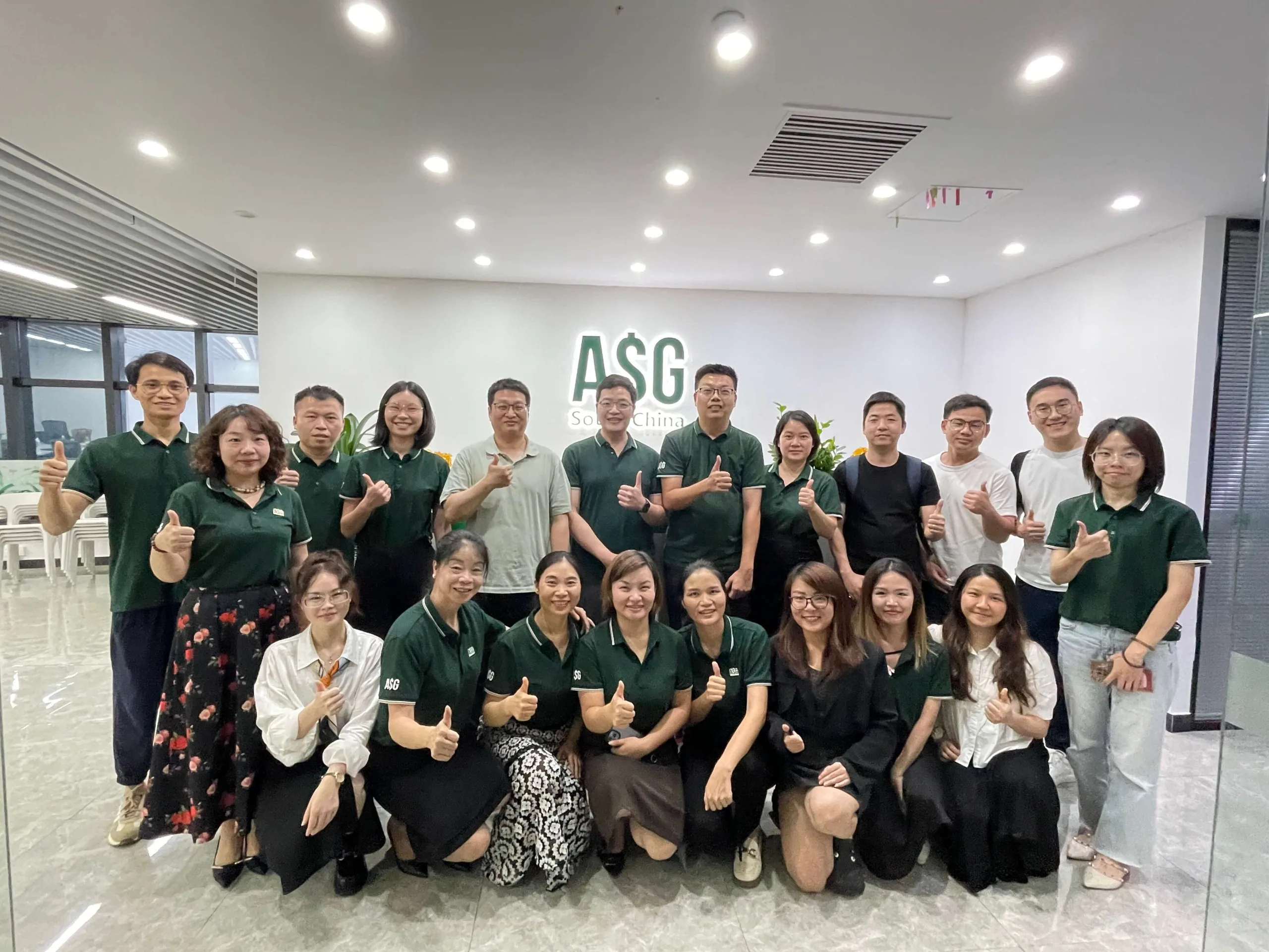 Asian Sourcing Group team collaborating in Guangzhou office